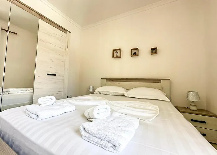 Appartement Turquoise 2br Tirana