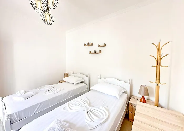 Turquoise 2br Appartement Tirana